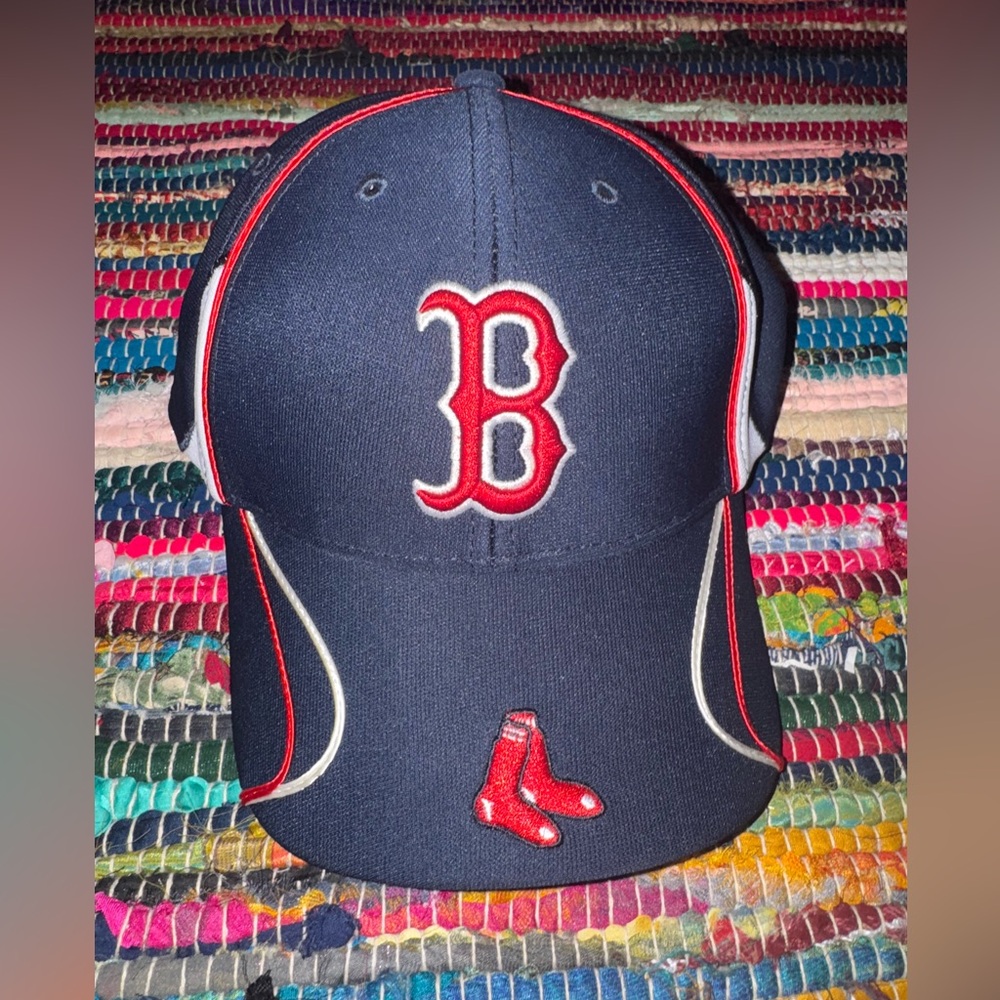 Boston Red Sox Fenway Park Series 
2024 PRELOVED 
Limited Edition